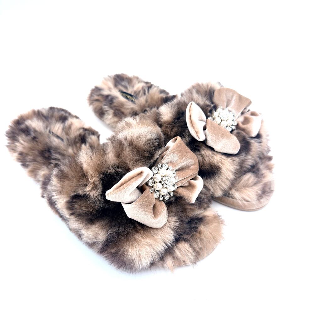 Pretty You London Anya Women's Leopard Faux Fur Jeweled Bow Slippers SIZE 8-9